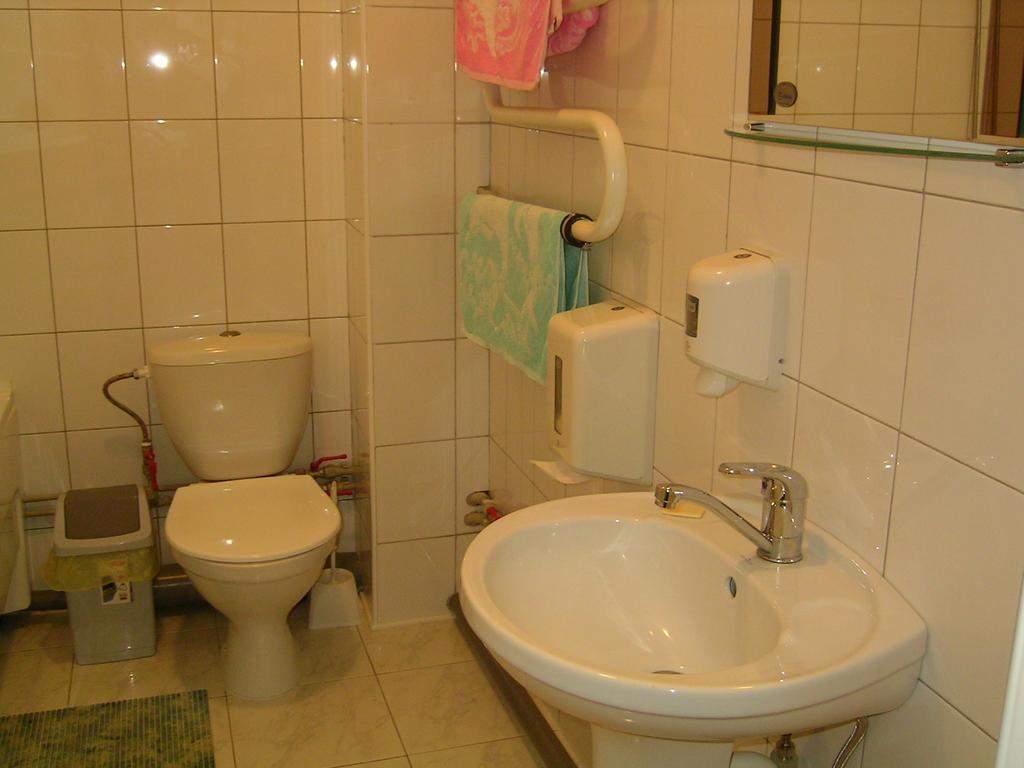 Hotel Skaistaziede Šiauliai Habitación foto