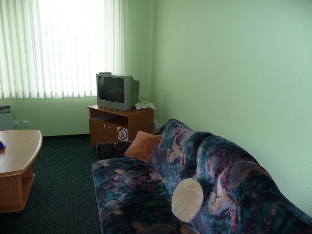 Hotel Skaistaziede Šiauliai Habitación foto