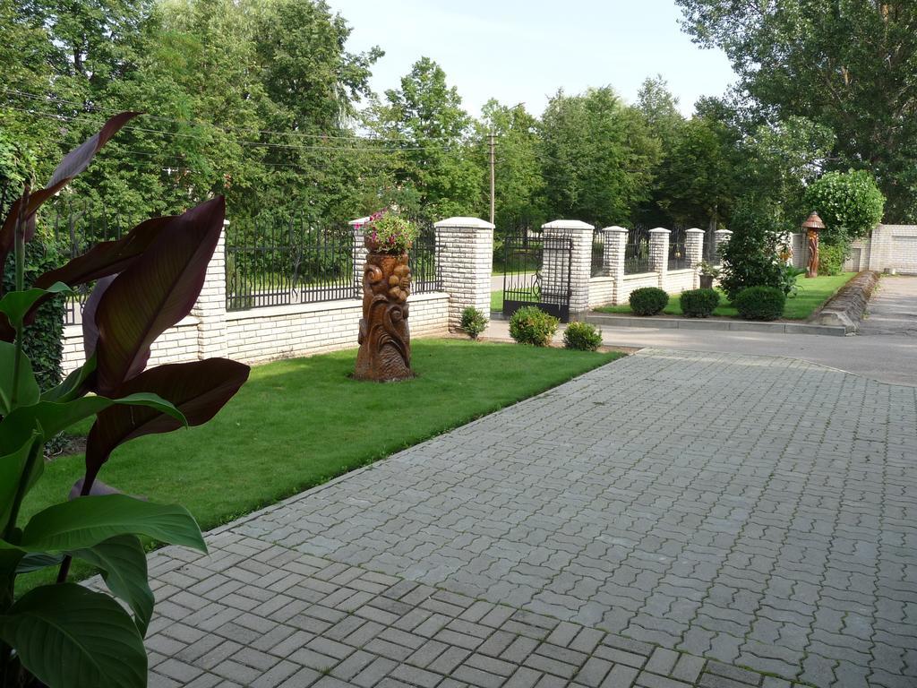 Hotel Skaistaziede Šiauliai Habitación foto