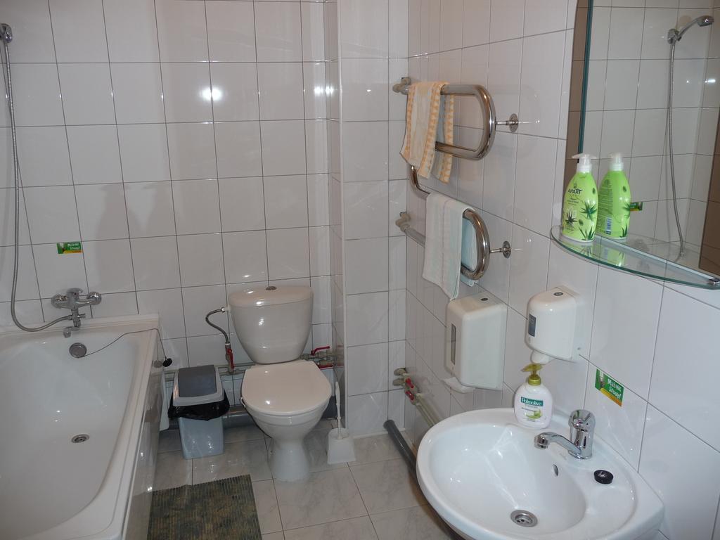 Hotel Skaistaziede Šiauliai Habitación foto